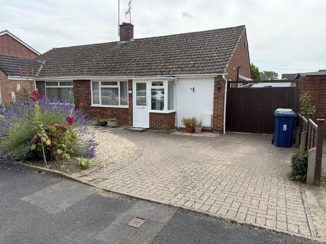 2 bedroom semi detached bungalow for sale