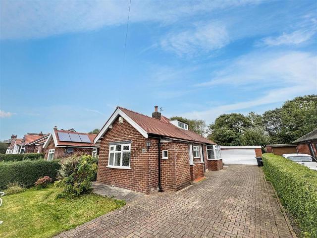 2 bedroom semi detached bungalow for sale