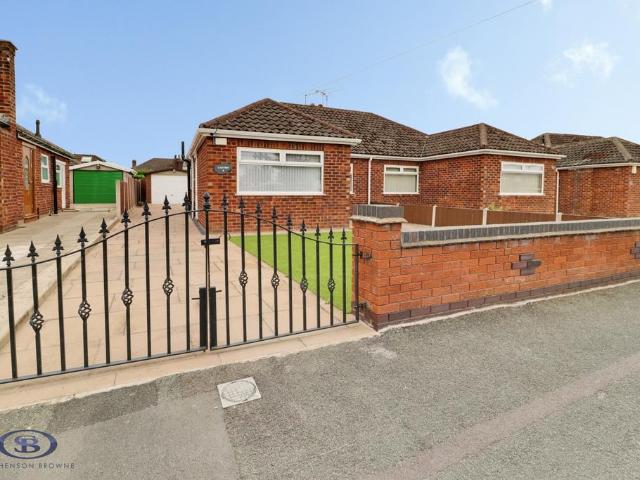 2 bedroom semi detached bungalow for sale