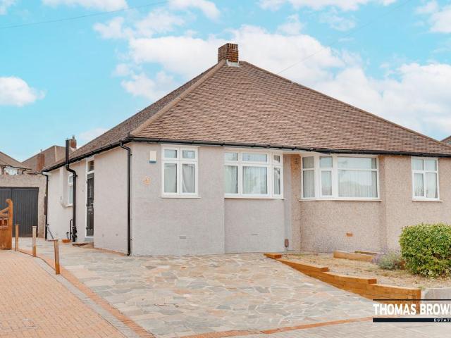 2 bedroom semi detached bungalow for sale