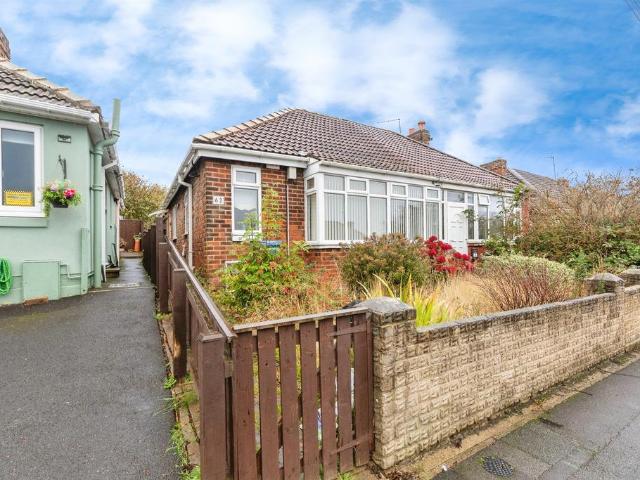 2 bedroom semi detached bungalow for sale