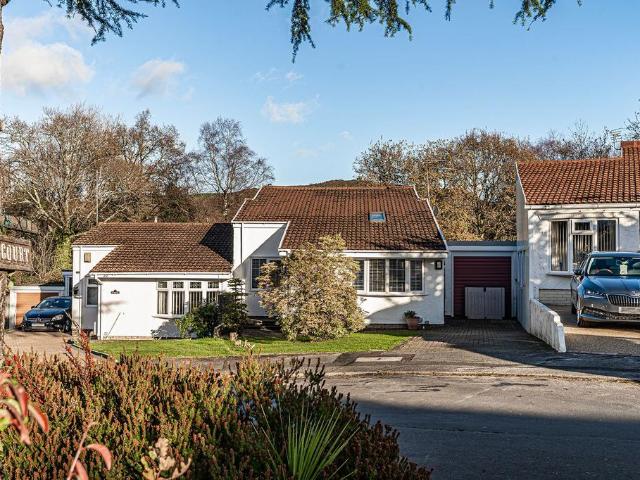 2 bedroom semi detached bungalow for sale