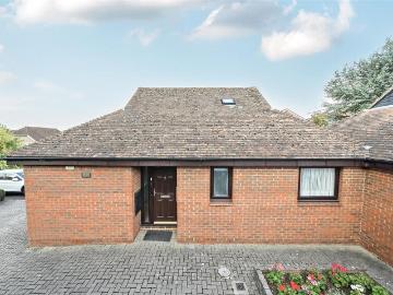 2 bedroom semi detached bungalow for sale