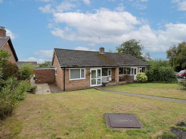 2 bedroom semi detached bungalow for sale