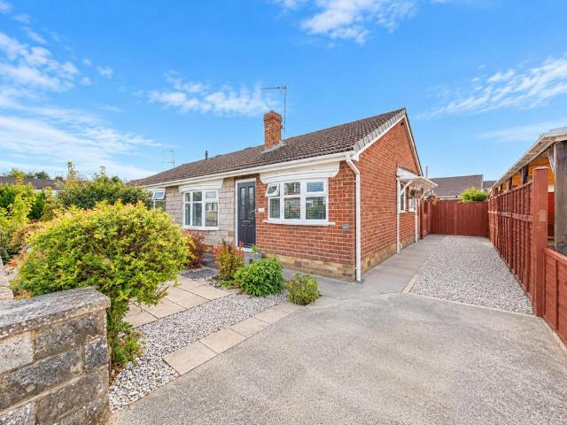 2 bedroom semi detached bungalow for sale