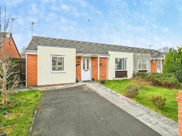 2 bedroom semi detached bungalow for sale