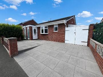 2 bedroom semi detached bungalow for sale