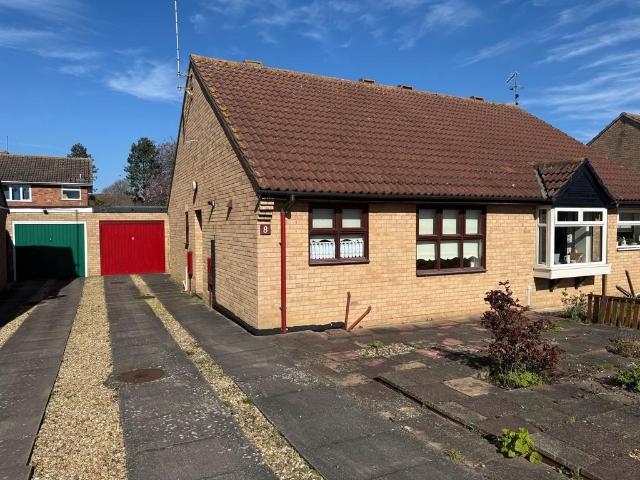2 bedroom semi detached bungalow for sale