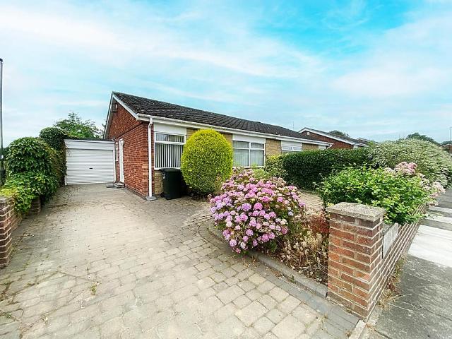 2 bedroom semi detached bungalow for sale