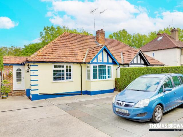 2 bedroom semi detached bungalow for sale