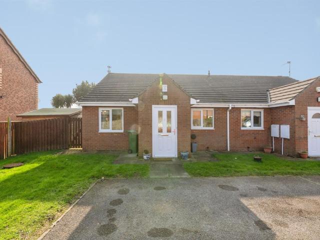 2 bedroom semi detached bungalow for sale