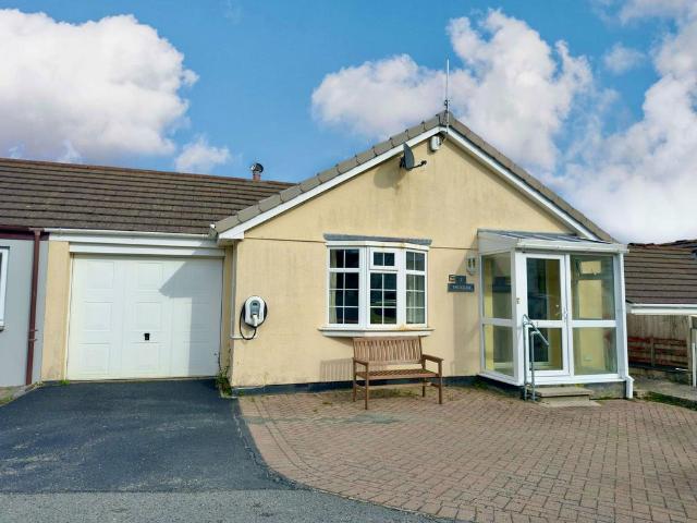 2 bedroom semi detached bungalow for sale