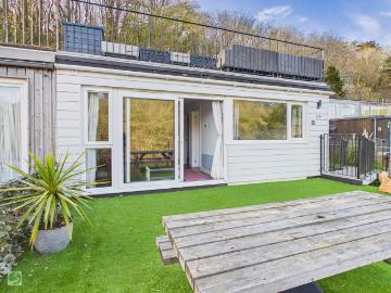 2 bedroom semi detached bungalow for sale