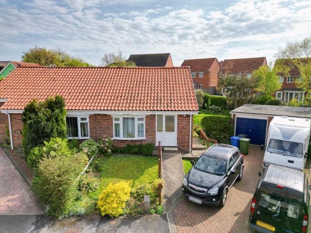 2 bedroom semi detached bungalow for sale