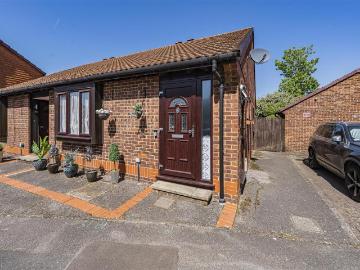2 bedroom semi detached bungalow for sale