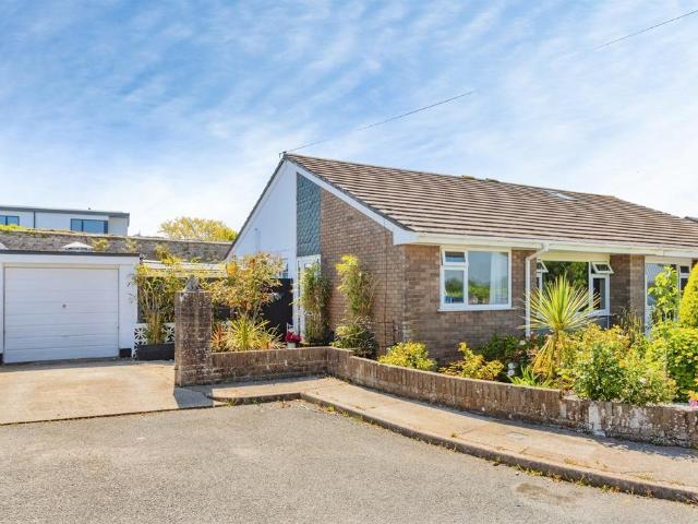 2 bedroom semi detached bungalow for sale