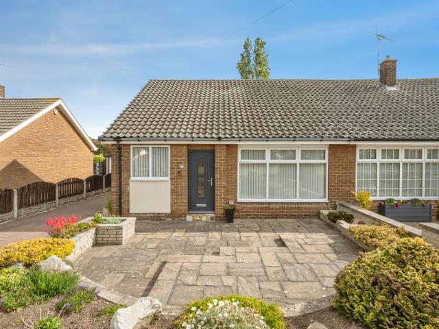 2 bedroom semi detached bungalow for sale