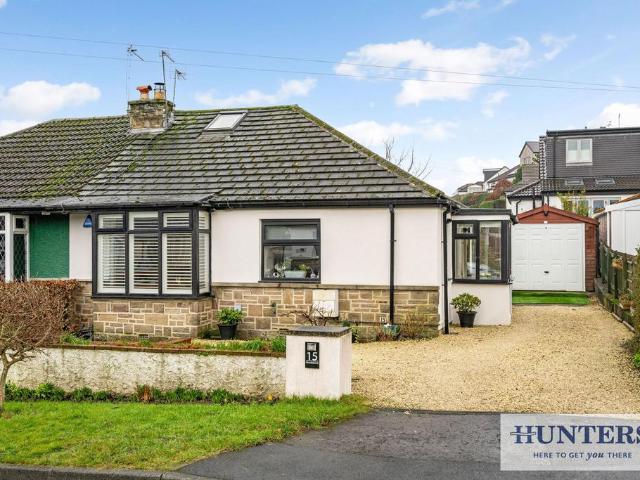2 bedroom semi detached bungalow for sale