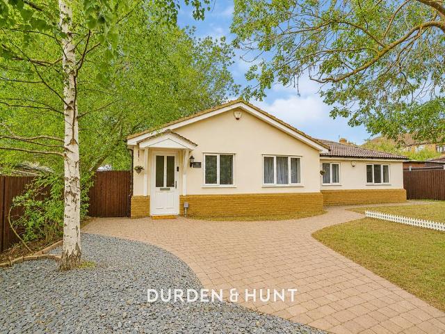 2 bedroom semi detached bungalow for sale