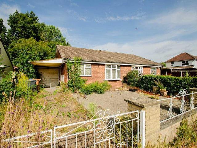 2 bedroom semi detached bungalow for sale