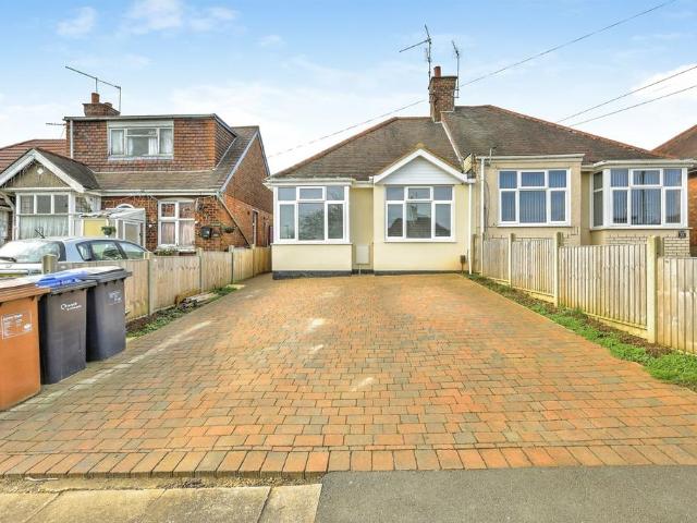 2 bedroom semi detached bungalow for sale