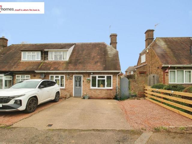2 bedroom semi detached bungalow for sale