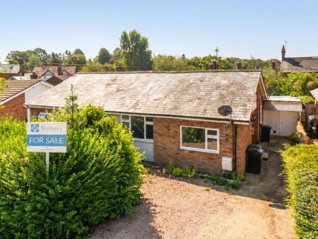 2 bedroom semi detached bungalow for sale