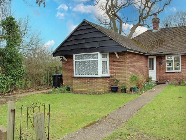 2 bedroom semi detached bungalow for sale