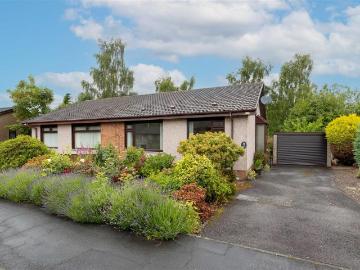 2 bedroom semi detached bungalow for sale