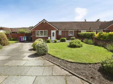 2 bedroom semi detached bungalow for sale