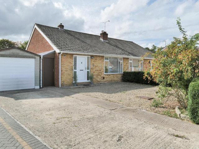 2 bedroom semi detached bungalow for sale