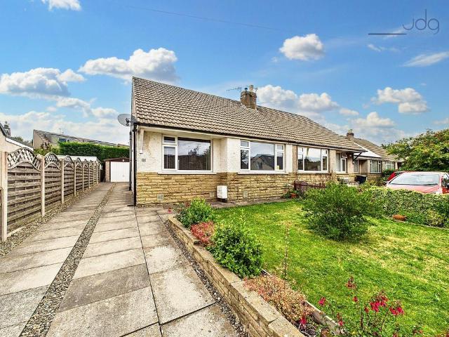 2 bedroom semi detached bungalow for sale