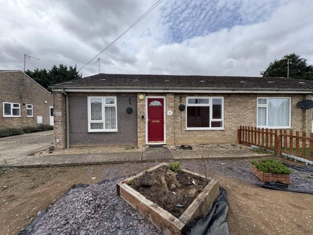 2 bedroom semi detached bungalow for sale