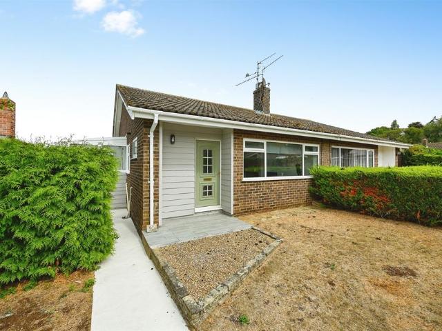 2 bedroom semi detached bungalow for sale
