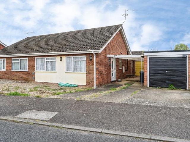 2 bedroom semi detached bungalow for sale