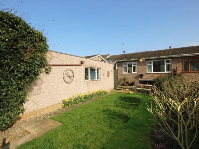 2 bedroom semi detached bungalow for sale