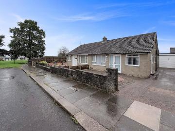 2 bedroom semi detached bungalow for sale