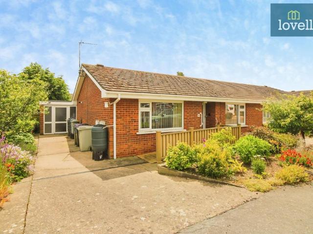 2 bedroom semi detached bungalow for sale