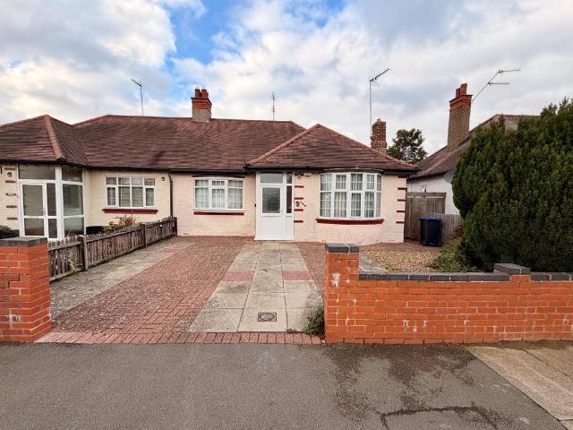 2 bedroom semi detached bungalow for sale