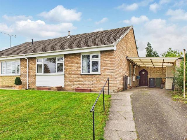 2 bedroom semi detached bungalow for sale