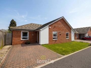2 bedroom semi detached bungalow for sale