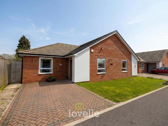 2 bedroom semi detached bungalow for sale
