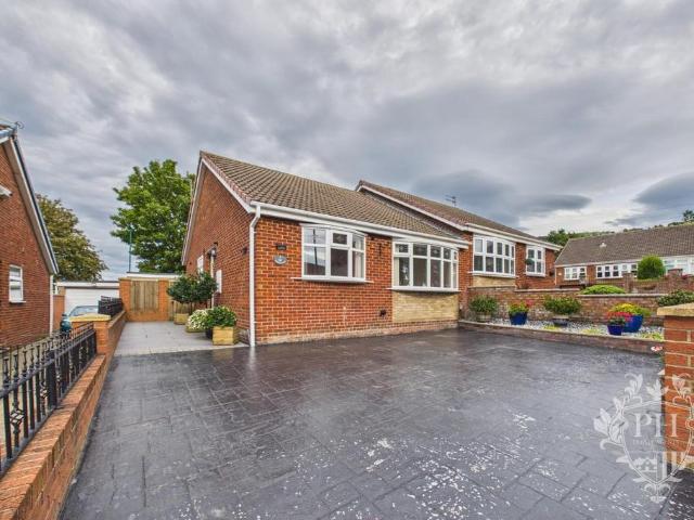 2 bedroom semi detached bungalow for sale