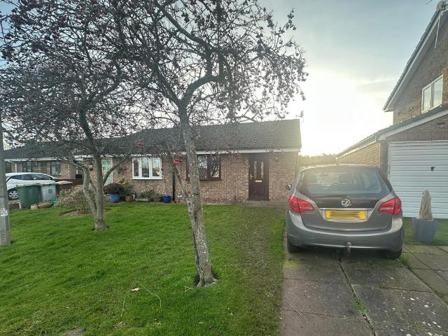 2 bedroom semi detached bungalow for sale