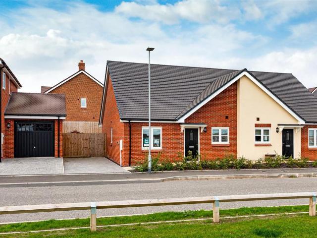 2 bedroom semi detached bungalow for sale
