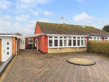 2 bedroom semi detached bungalow for sale