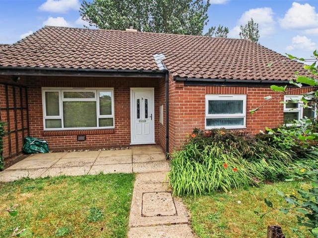 2 bedroom semi detached bungalow for sale