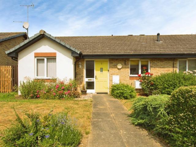 2 bedroom semi detached bungalow for sale