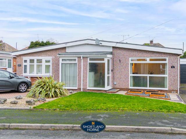 2 bedroom semi detached bungalow for sale