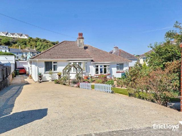 2 bedroom semi detached bungalow for sale